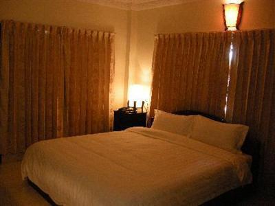 Trasak Pa-Em Hotel & Restaurant Phnompen Kültér fotó