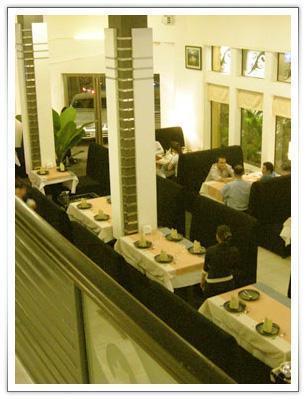 Trasak Pa-Em Hotel & Restaurant Phnompen Kültér fotó